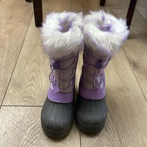 Girls snow boots